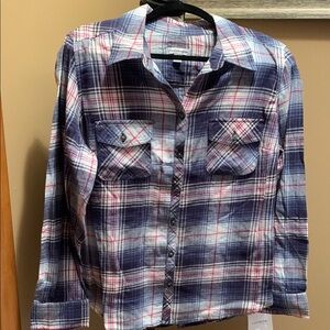 NWT Croft &Barrow Blue and Pink Plaid Button-Up Shirt (253)